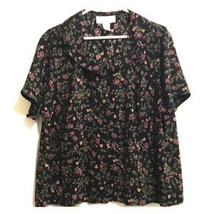Maggie Mc Naughton Black print short sleeve blouse